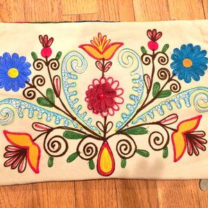 Vintage Pier 1 Embroidered 3D FLORALS Pillow Case Cover 18" x 12"